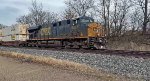 CSX 5267 leads I115.